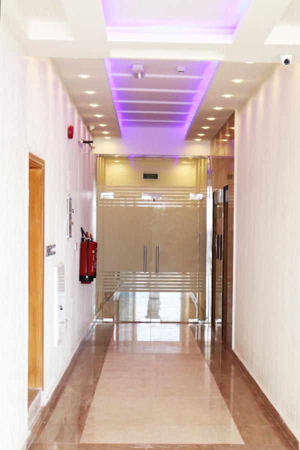 Roza Hotel Apartments Маскат Екстериор снимка