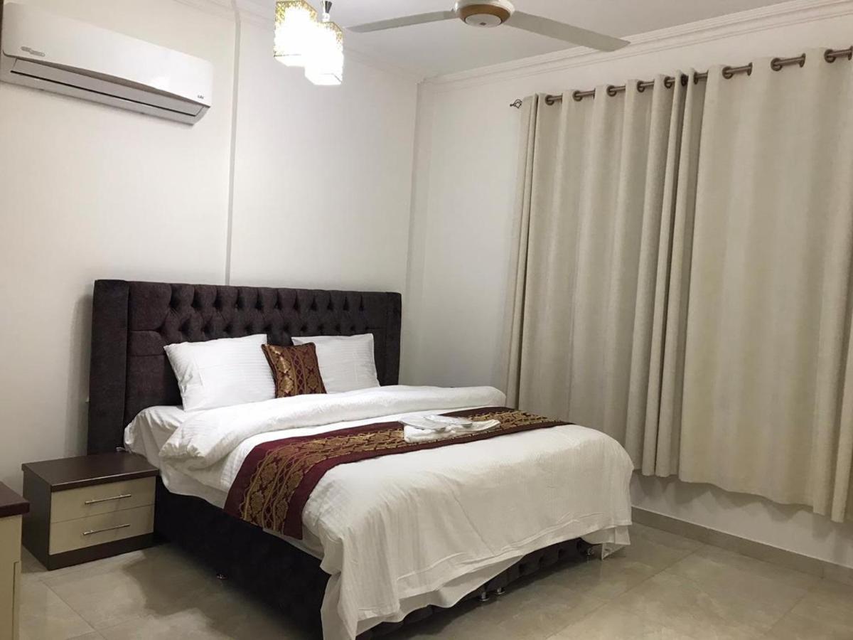 Roza Hotel Apartments Маскат Екстериор снимка