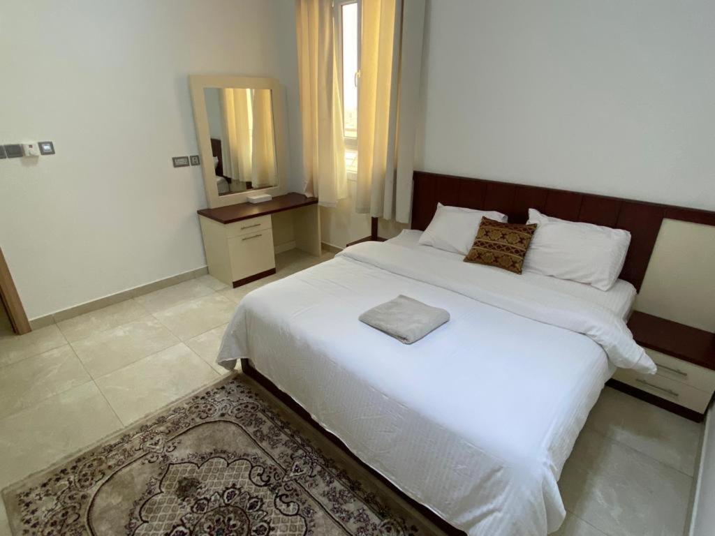 Roza Hotel Apartments Маскат Екстериор снимка